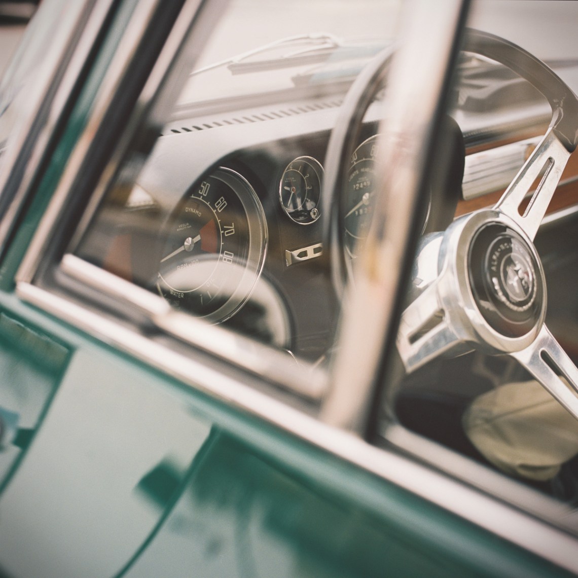 JCR-180203-99901093-51ps