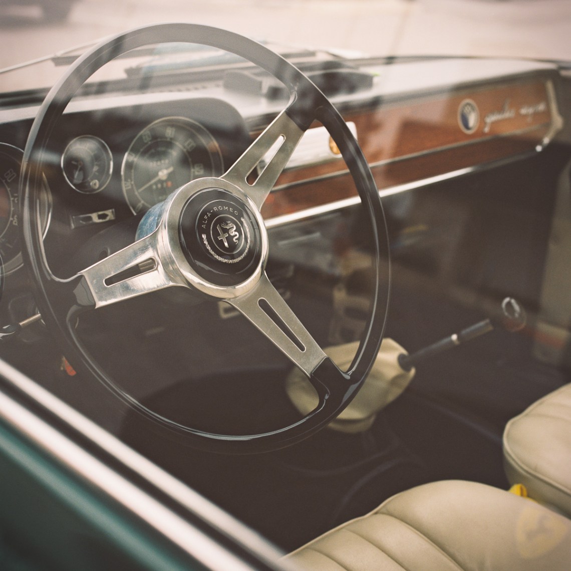 JCR-180203-99901093-57ps